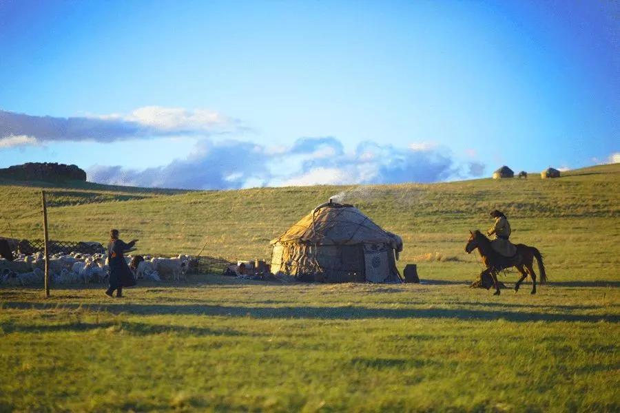 内蒙古,内蒙古,探寻小巷中的独特风味