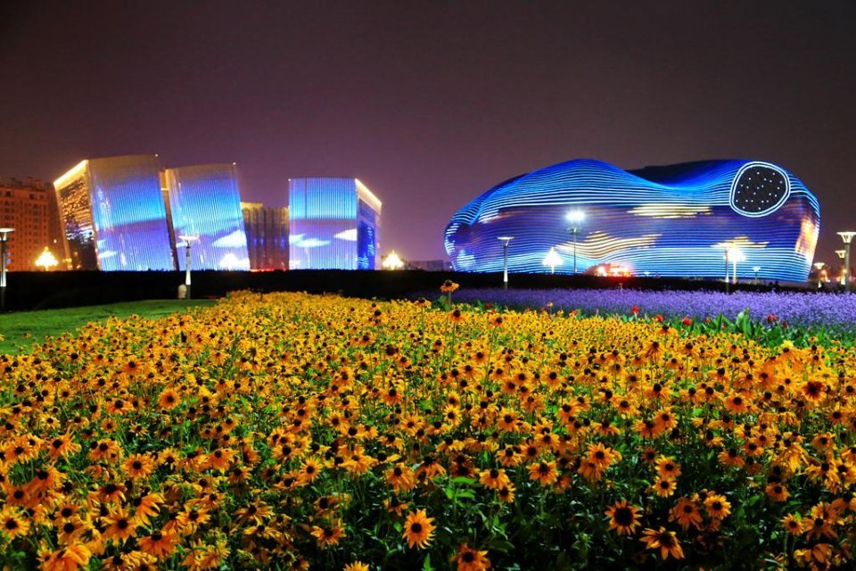 鄂尔多斯的历史变迁与现代发展研究